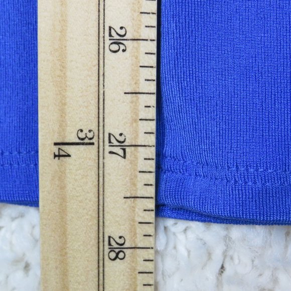 Chico's*Women's Sleeveless Key Hole Front Boat Neck Split Side Hem Blouse Size 2 - Picture 10 of 11